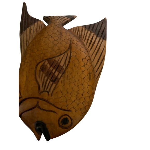 Vintage Pair of Wood Carved Fish Detailed Scales Sculpture 9" x 6" - Picture 8 of 9